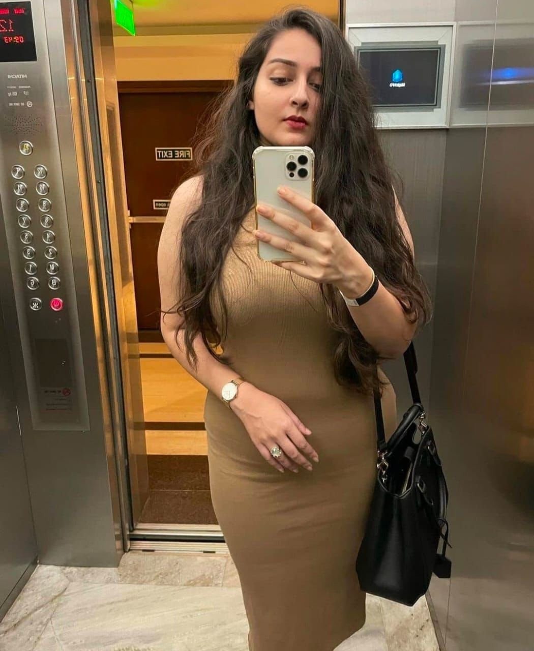 Phoenix Escort Alisha